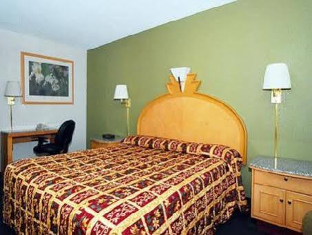 Americas Best Value Inn Salina Eksteriør bilde