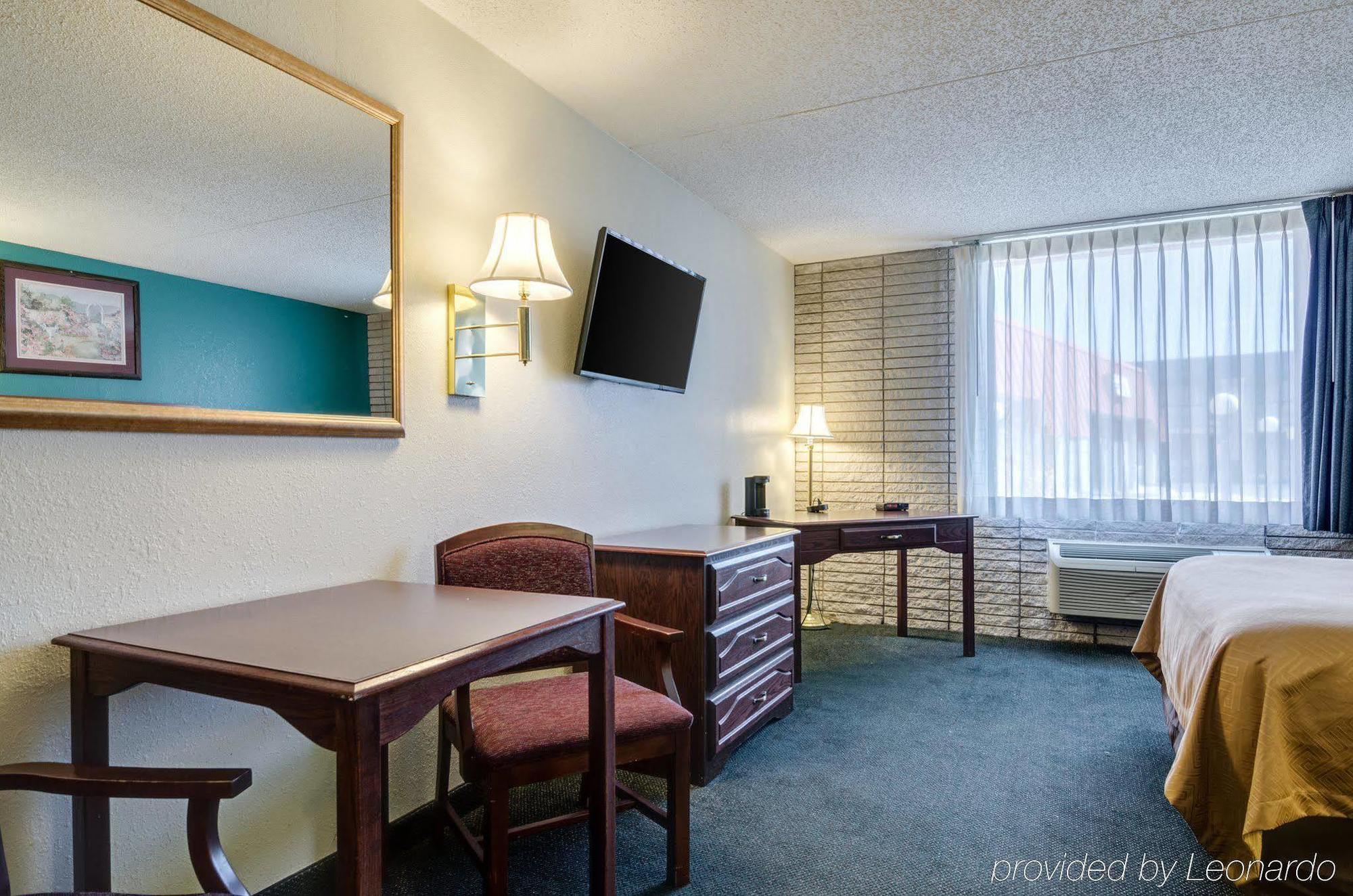 Americas Best Value Inn Salina Eksteriør bilde